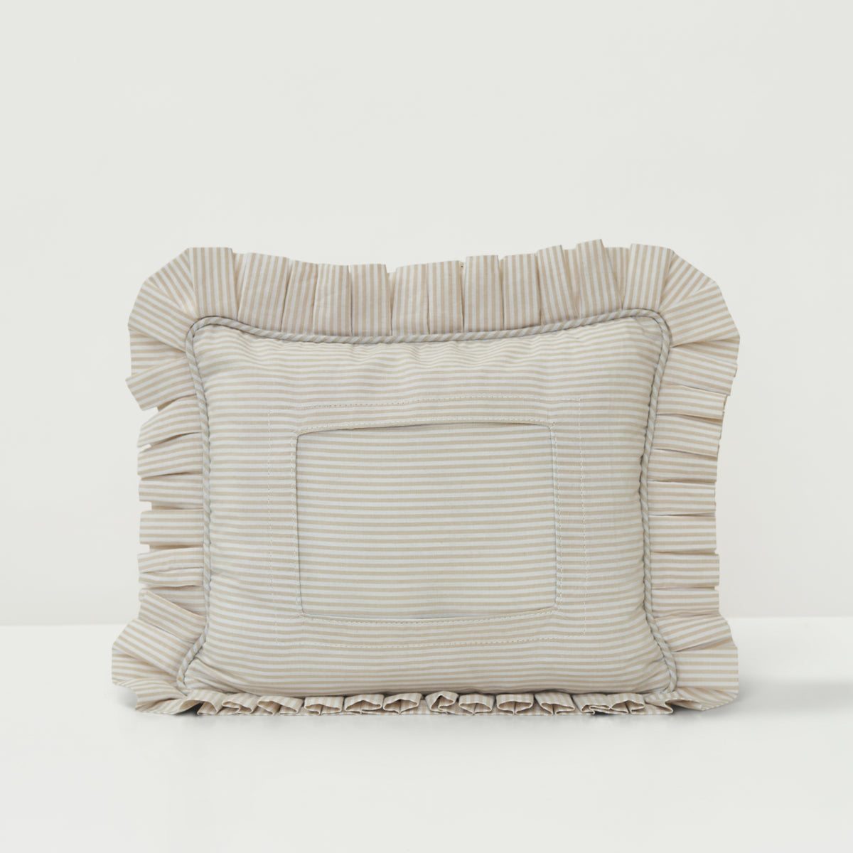 Swappable Self-Finishing Pillow